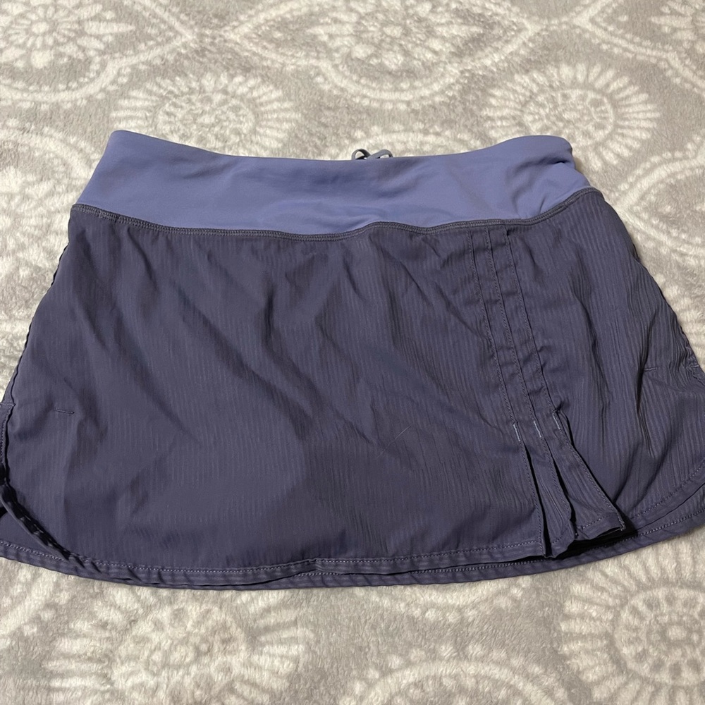 Lululemon skort, gently used good condition